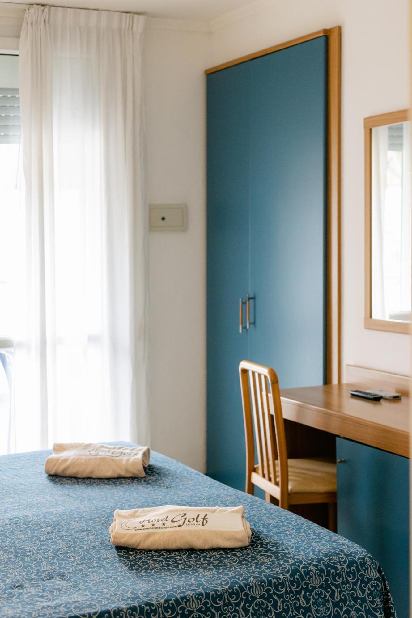 Hotel Golf Cattolica Bagian luar foto