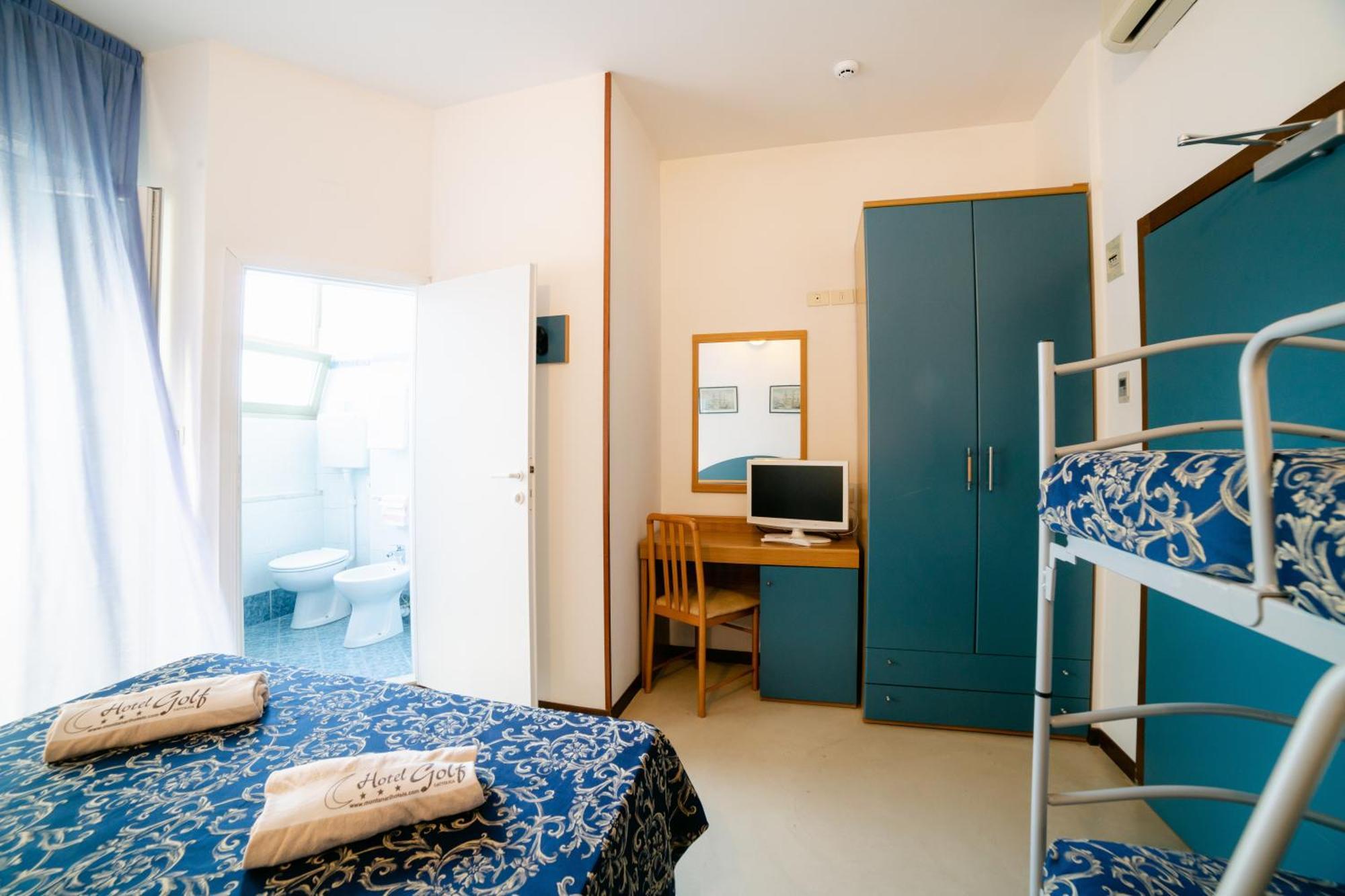 Hotel Golf Cattolica Bagian luar foto