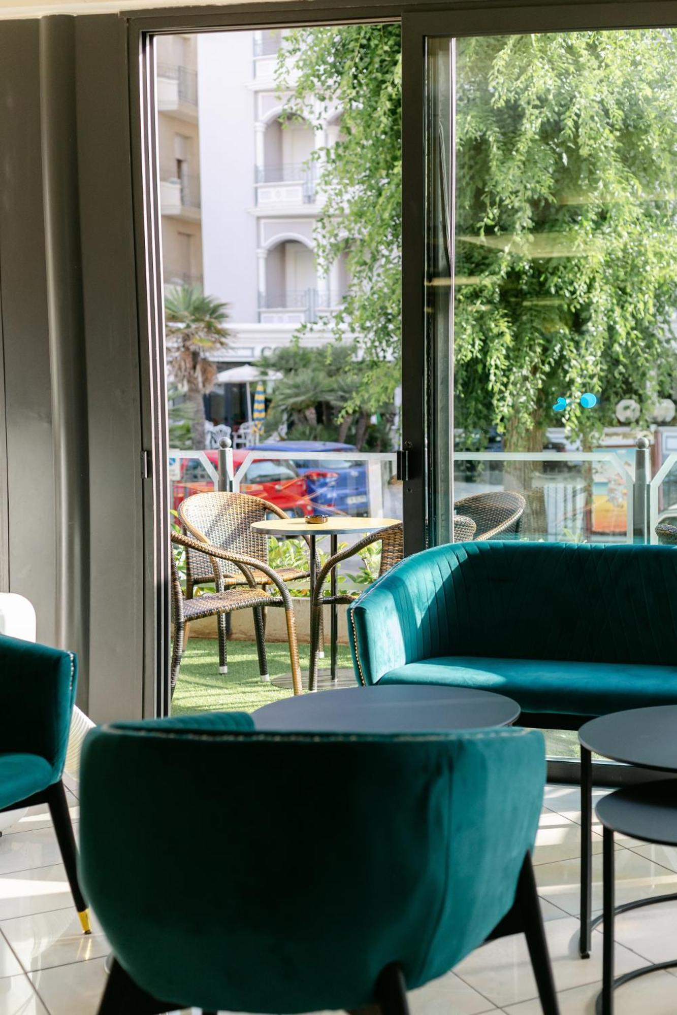 Hotel Golf Cattolica Bagian luar foto